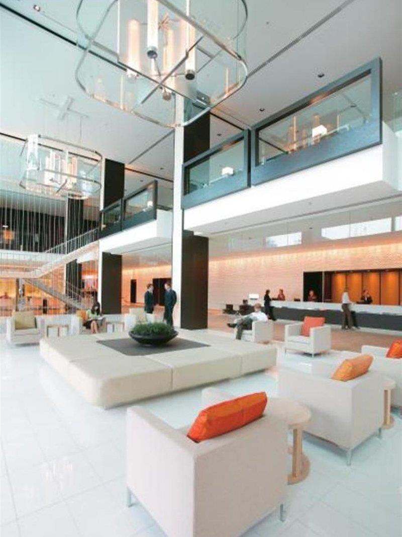 Crown Promenade Melbourne Hotel Exterior foto