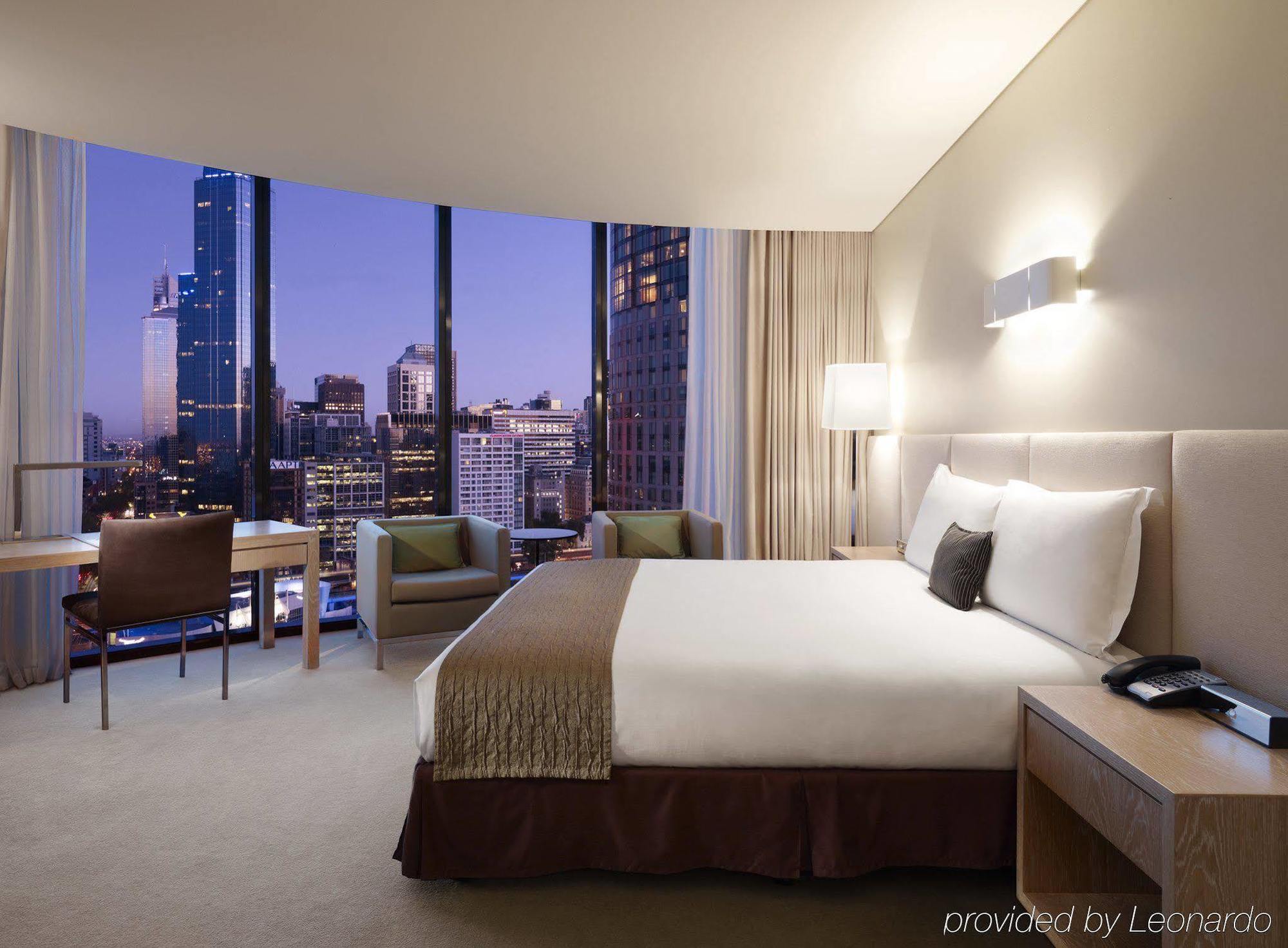 Crown Promenade Melbourne Hotel Exterior foto
